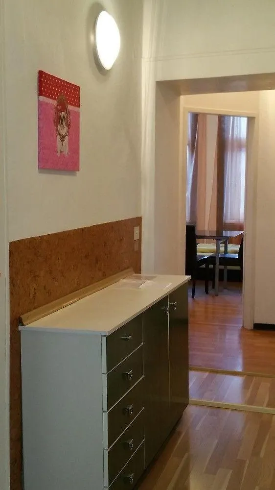 Hotel Raisa Apartments Randhartingergasse 12 Vídeň
