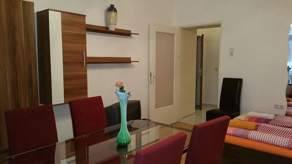 Hotel Raisa Apartments Randhartingergasse 12 Vídeň